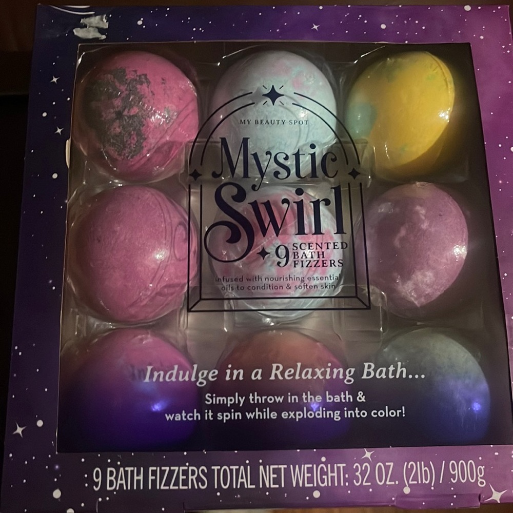 Magic swirl scented bath fizzers